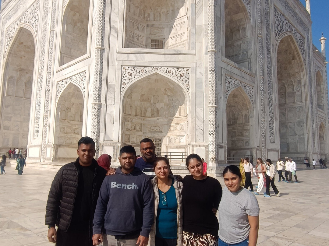 Taj club Holiday-阿格拉必去景点