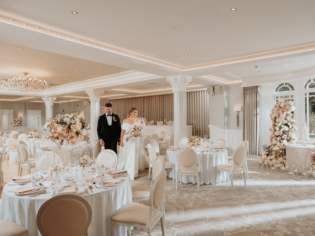 Tullyglass Hotel主图