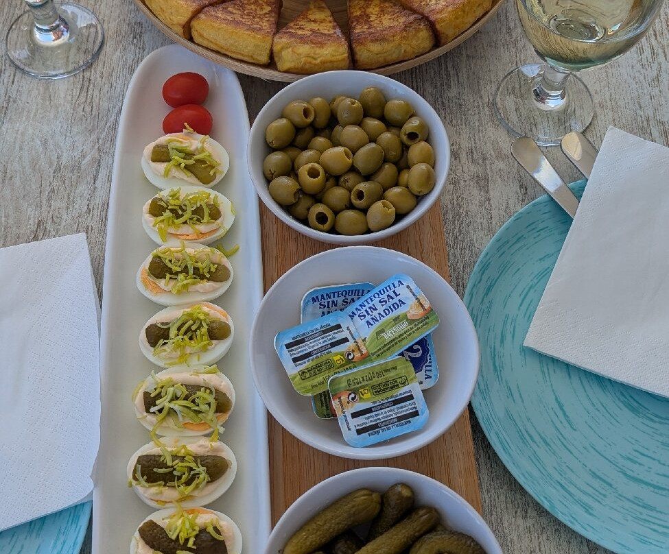 Sailing4you Charter-Pasito Blanco必去景点