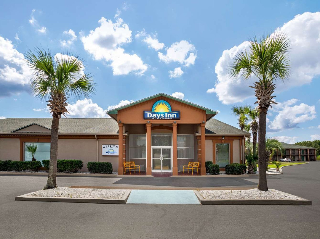 Days Inn by Wyndham Hardeeville/ I-95 State Line