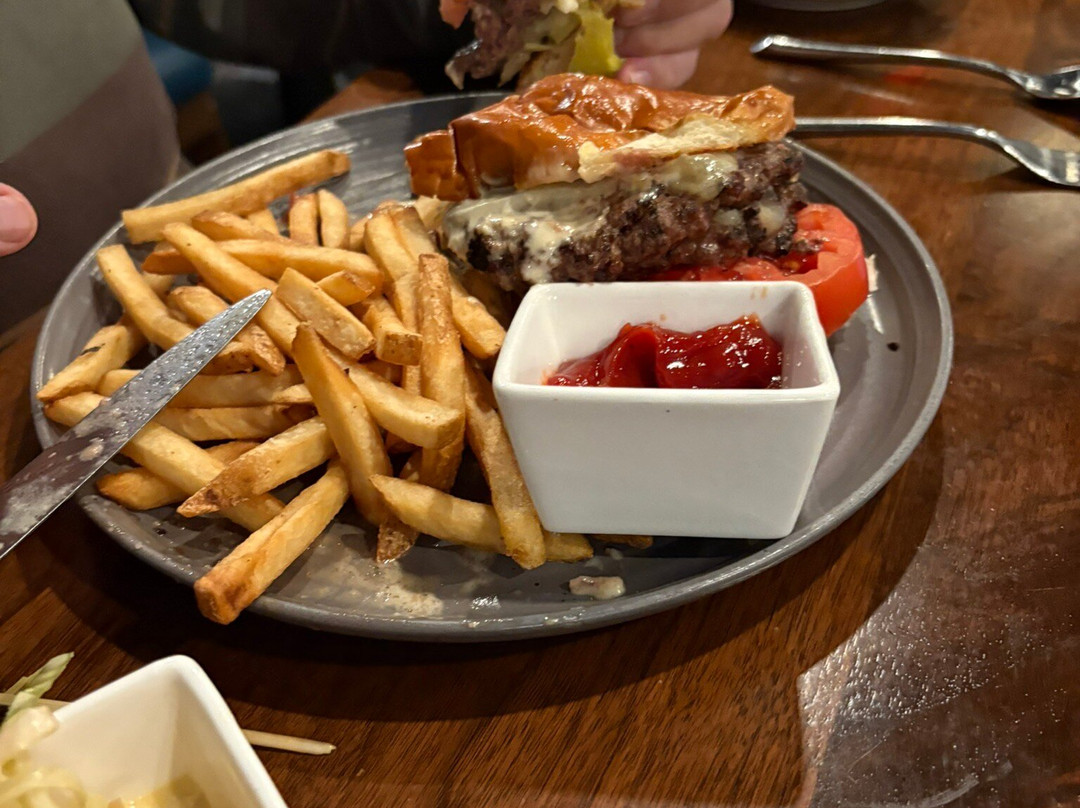 Porter Kitchen + Bar