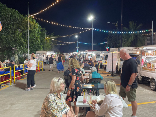 兰卡威夜市-兰卡威必去景点