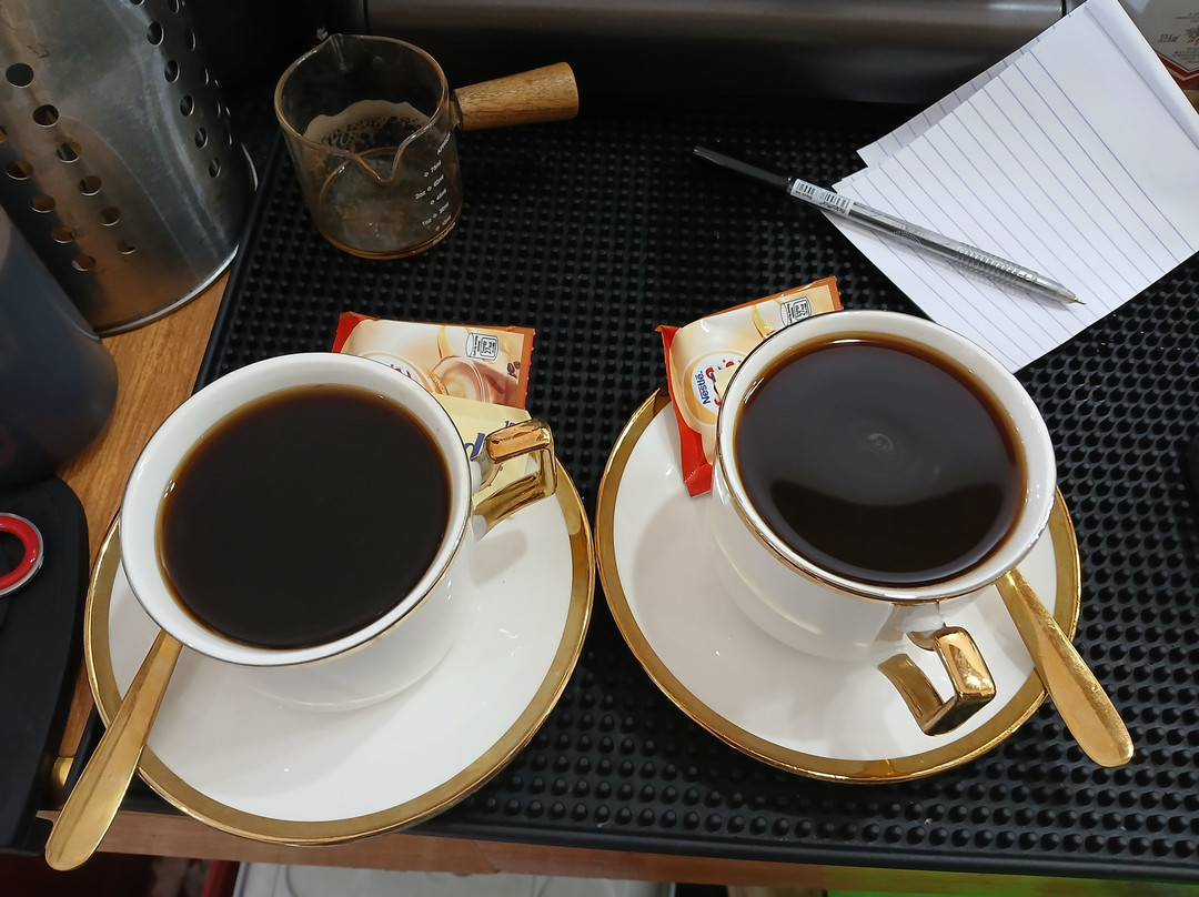 Oldschool Bar & Restaurant Bolinao