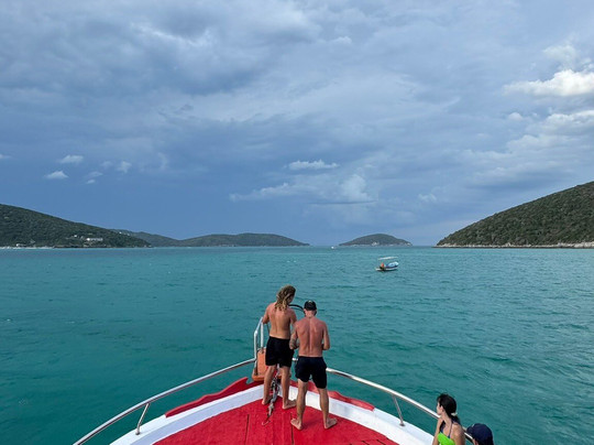 Embarcacao Ericka Barreto-阿拉伊阿尔港必去景点