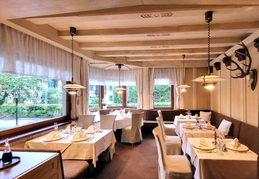 Batzenhausl Hotel主图