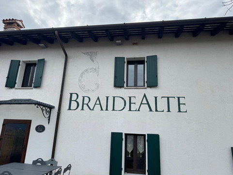 Azienda Agricola Livon-Dolegnano必去景点