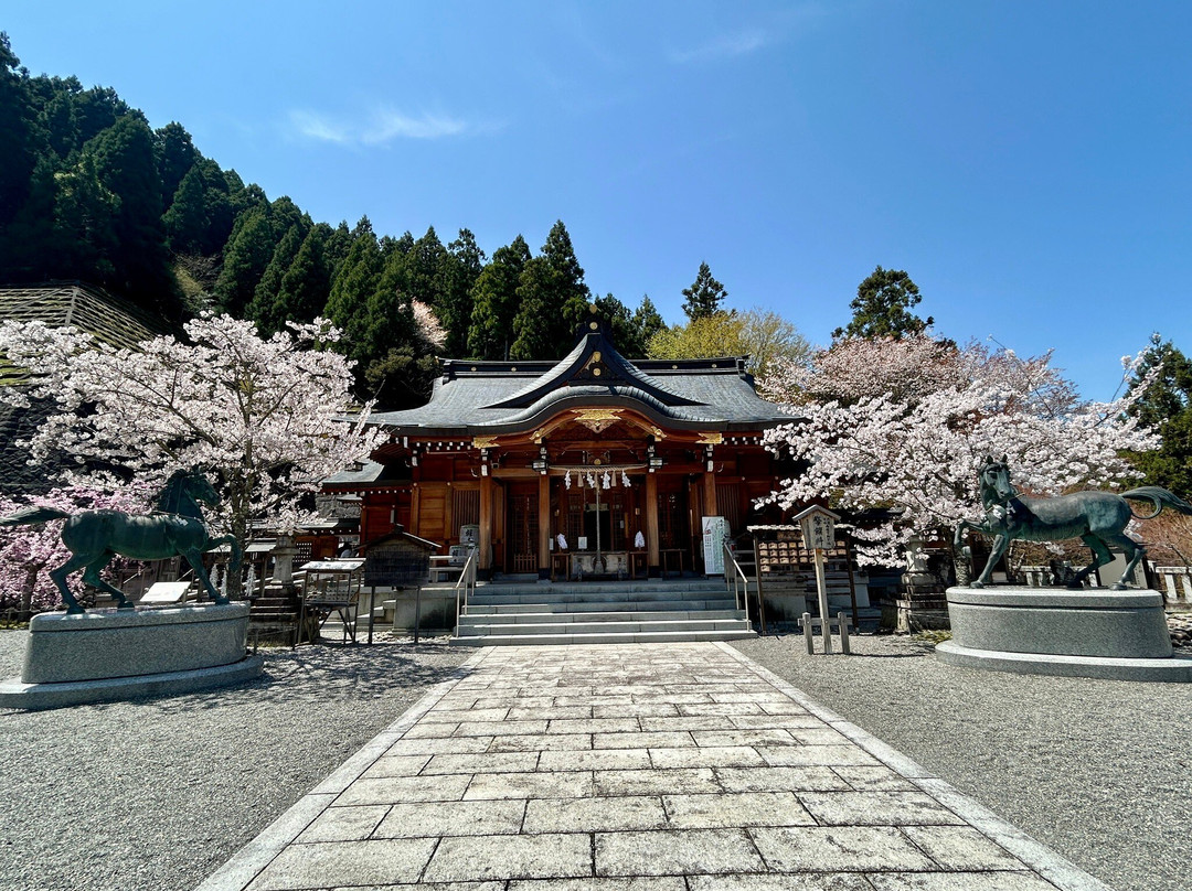 Niukawakami Shrine Kamisha-川上村必去景点