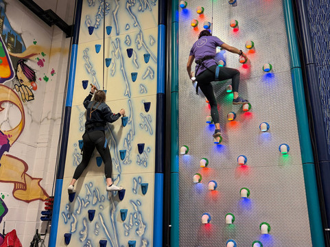 Clip 'n Climb Cambridge-剑桥必去景点