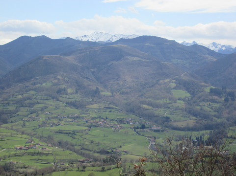 Area Recreativa Monte Cayon-Biedes必去景点