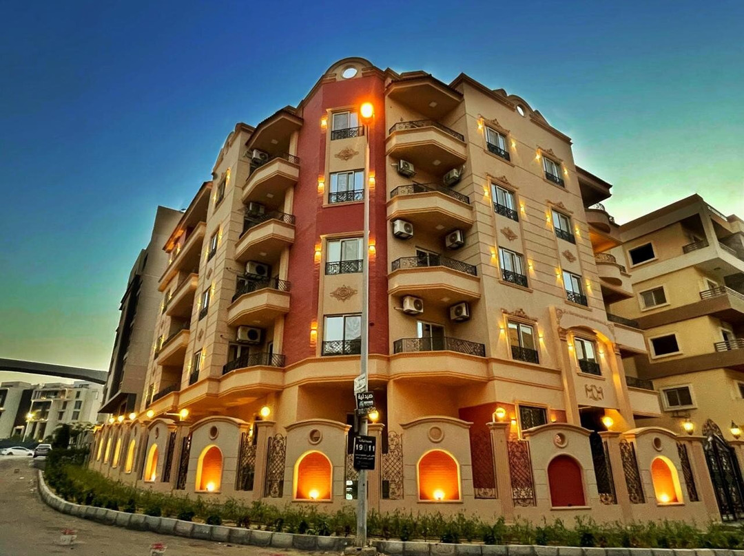 Settle Inn South 90 Apartments