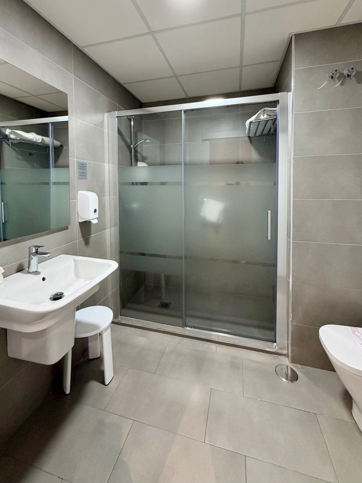 阿利坎特学生旅舍-浴室