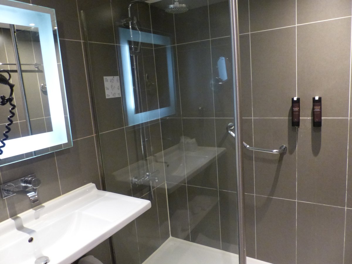 开罗机场诺富特酒店-浴室