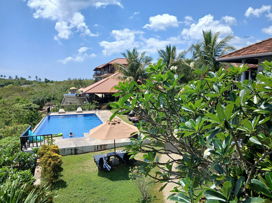 安南塔亚海滩酒店主图