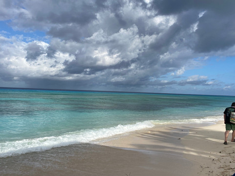 Bajari Beach-Grand Turk必去景点