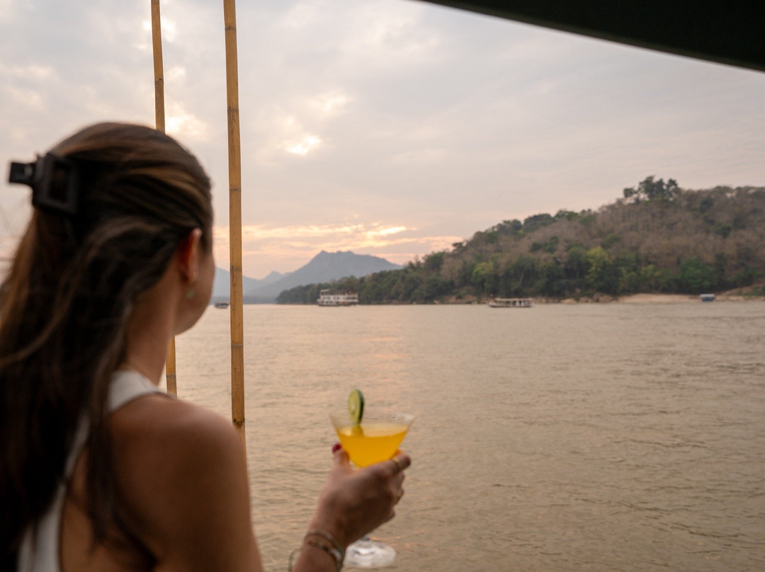 Victoria Xiengthong Cruise-琅勃拉邦必去景点