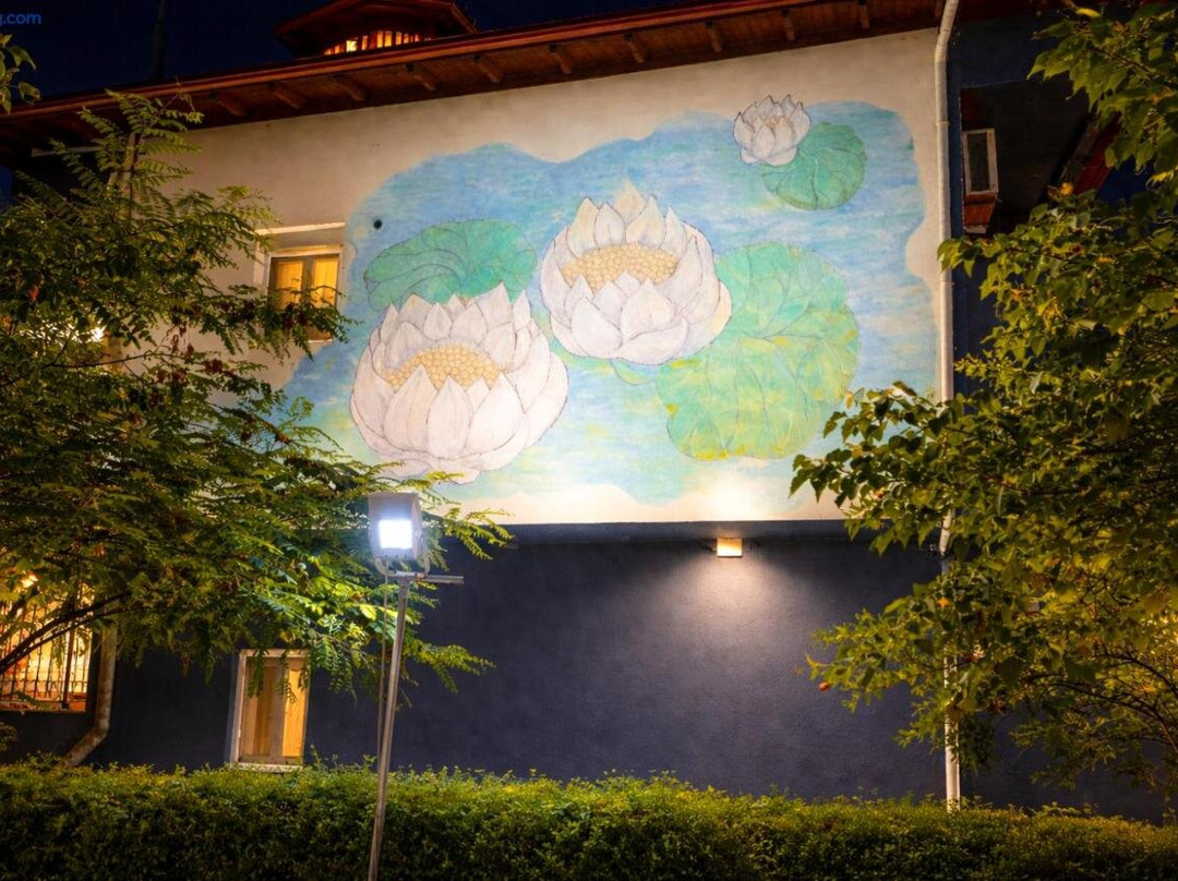 Noufara Apartments