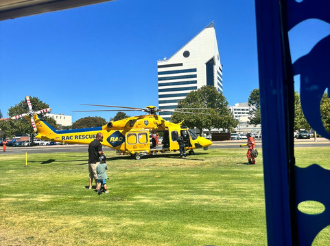 Leschenault Inlet-班伯利必去景点
