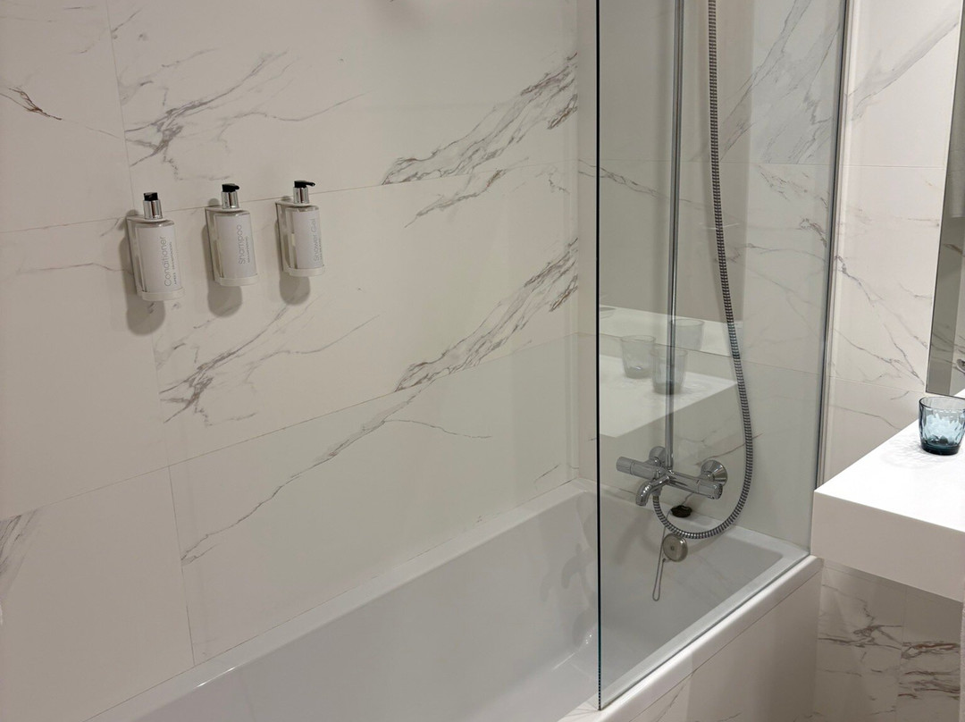 希洪佩拉约国王爵怡酒店主图