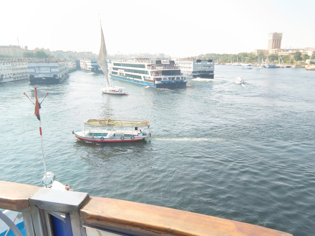 SUNRISE M/S Semiramis III主图