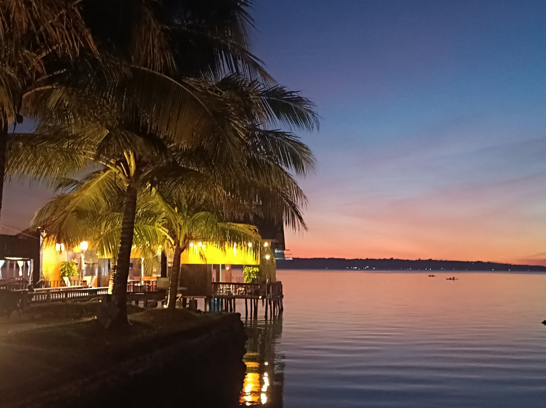 Hotel Wisata Beach主图
