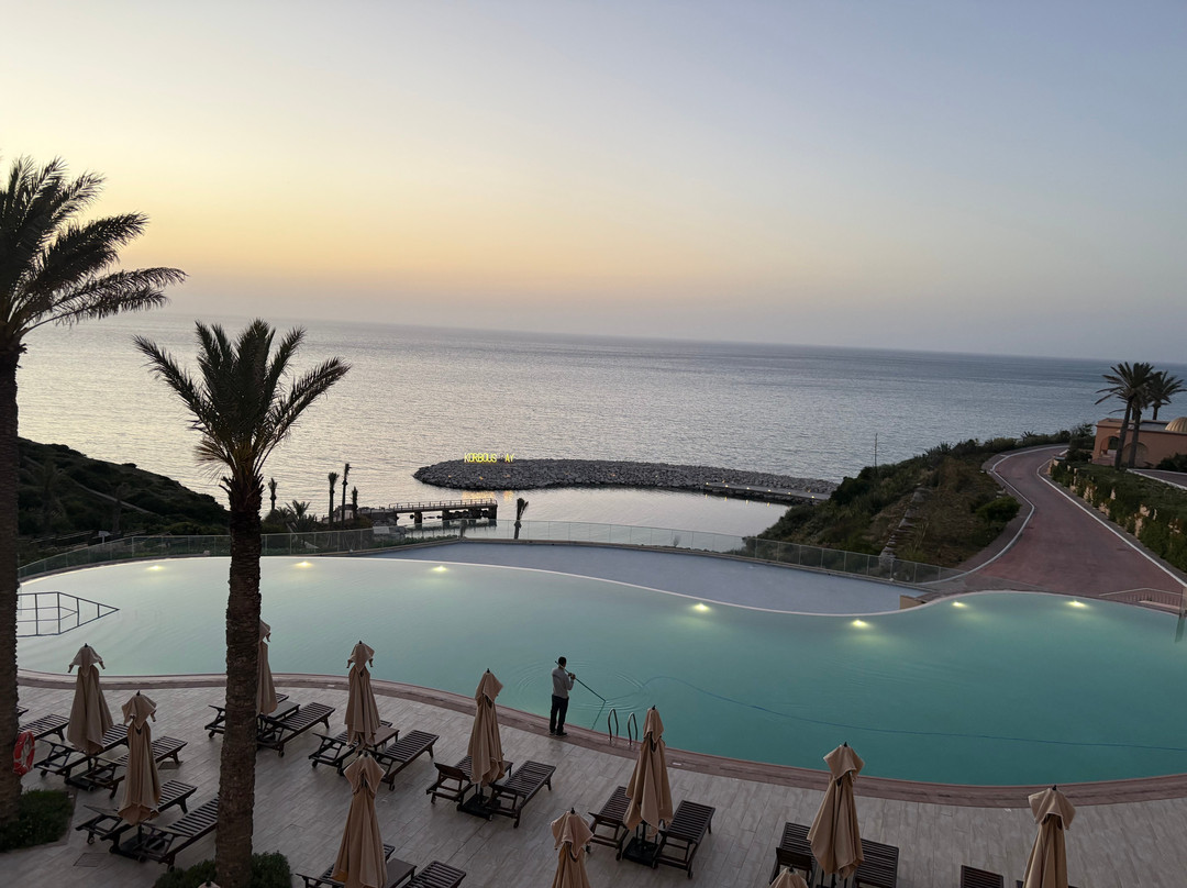 Hotel Royal Tulip Korbous Bay Thalasso & Springs主图
