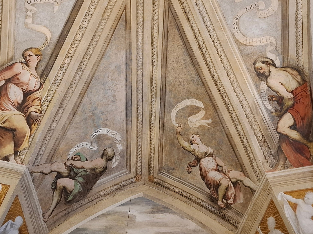 Chiesa di Santa Maria della Neve-Pisogne必去景点