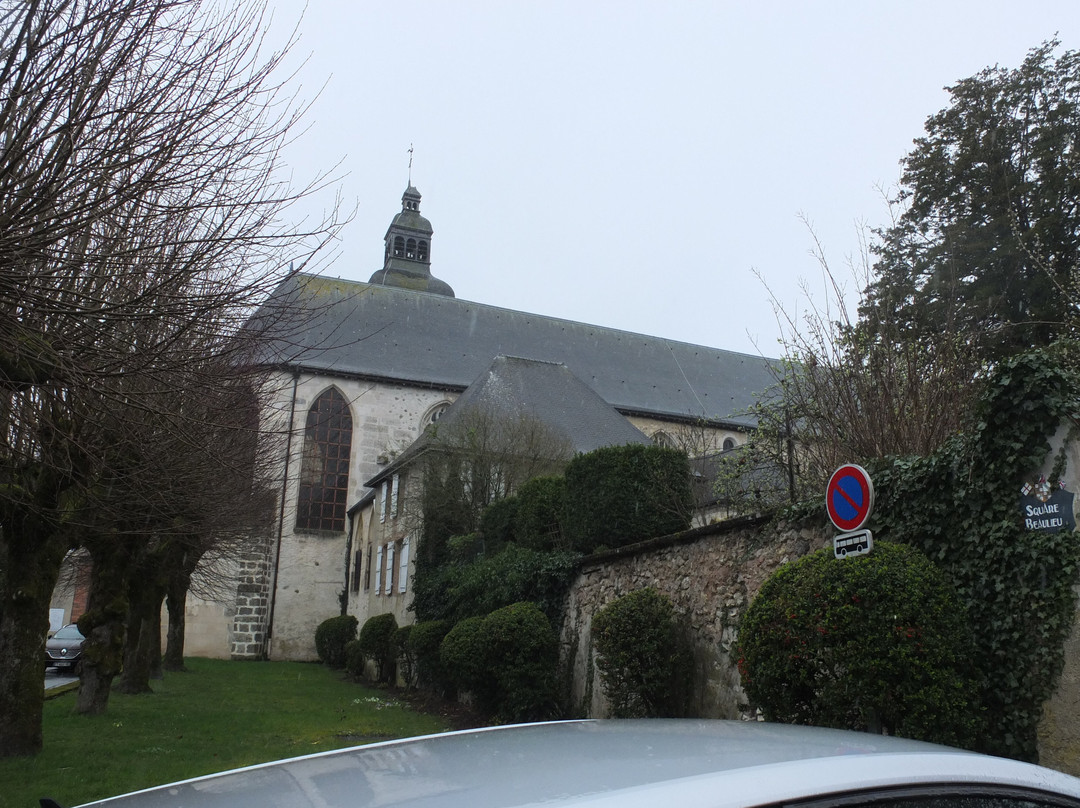 Abbaye Saint-Pierre d'Hautvillers-Hautvillers必去景点