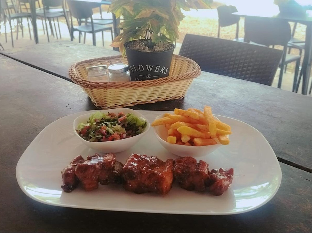 Piel Morena Restaurant