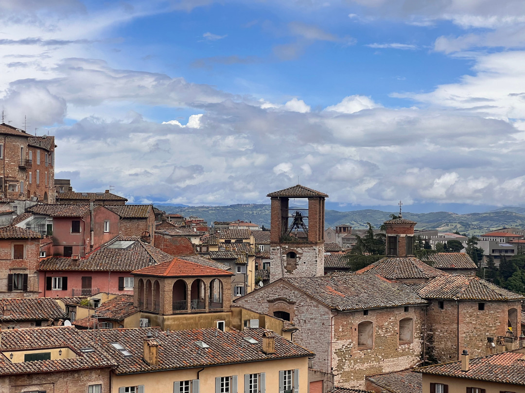 Acquedotto Medievale-佩鲁贾必去景点