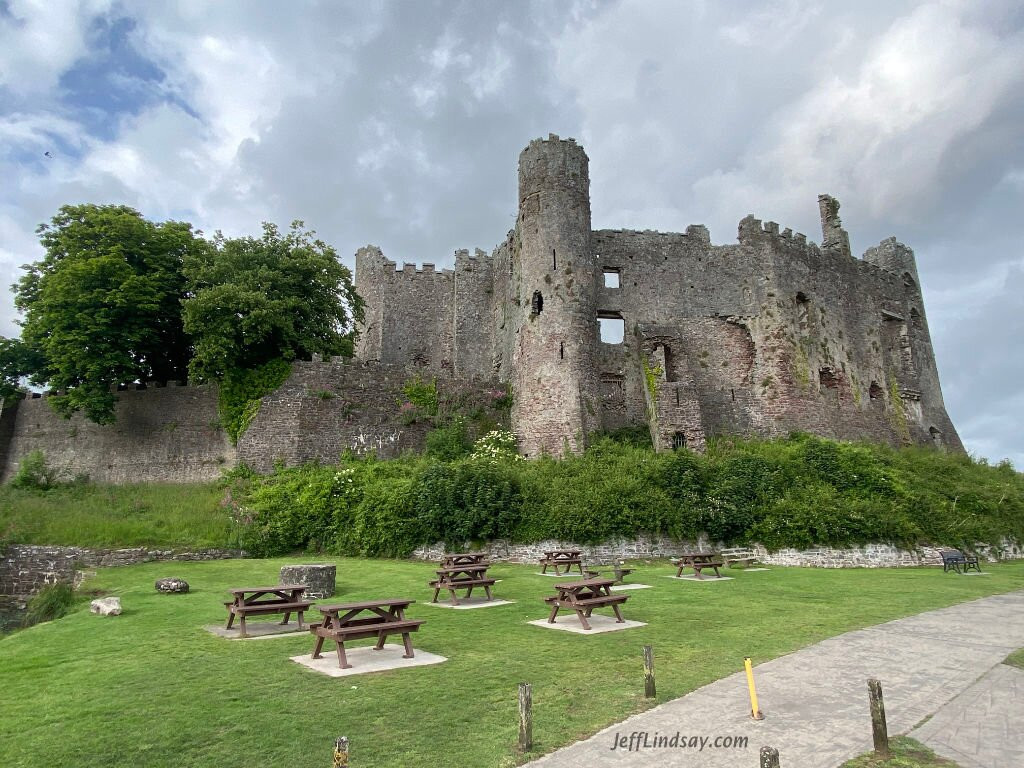 Laugharne Castle-喀麦登必去景点