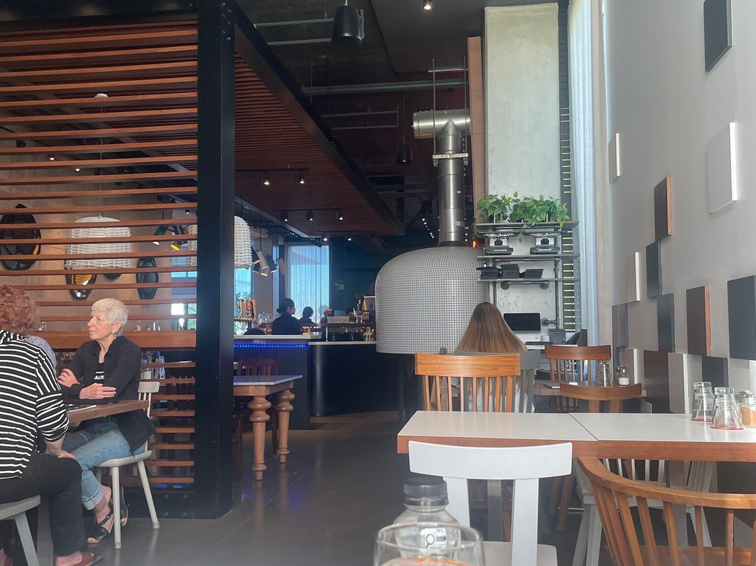 Sosta Pizzeria Toronto