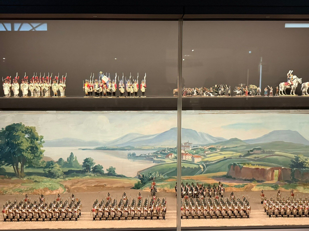 Le Musée de la Figurine Historique-贡比涅必去景点
