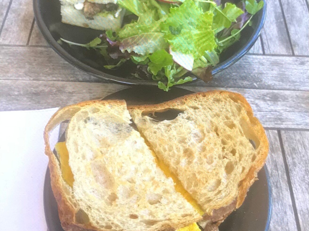 Fellow Mountain Cafe