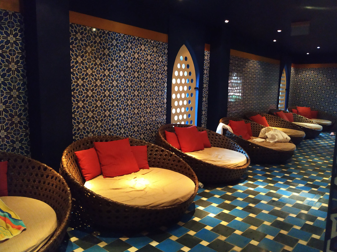 Meses Shiraz Hotel主图
