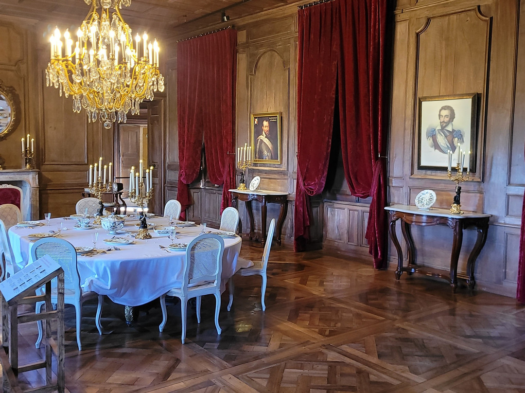 Chateau de Biron-Biron必去景点