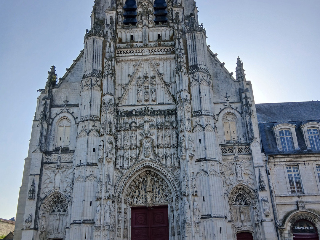 Abbaye de Saint-Riquier - centre culturel départemental-St Riquier必去景点