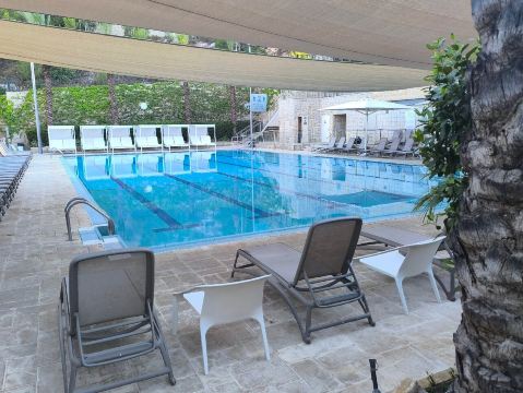 耶胡达酒店-旅行者