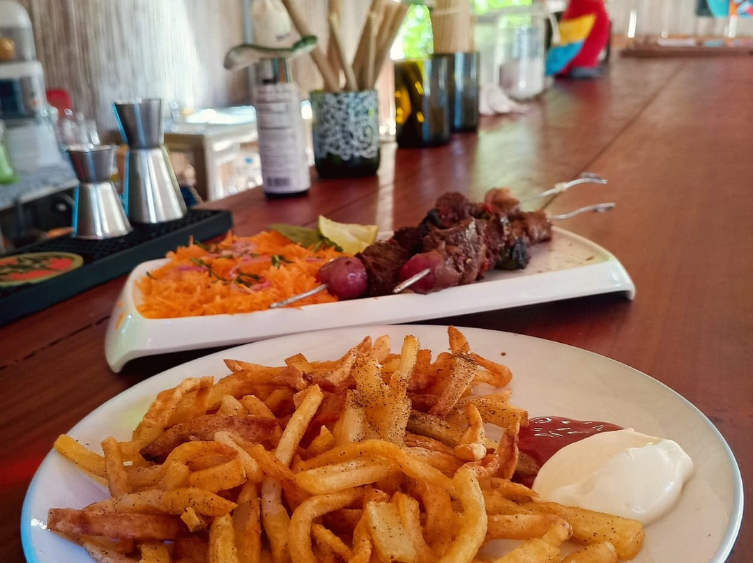 Mangroove Resto Bar Boutique