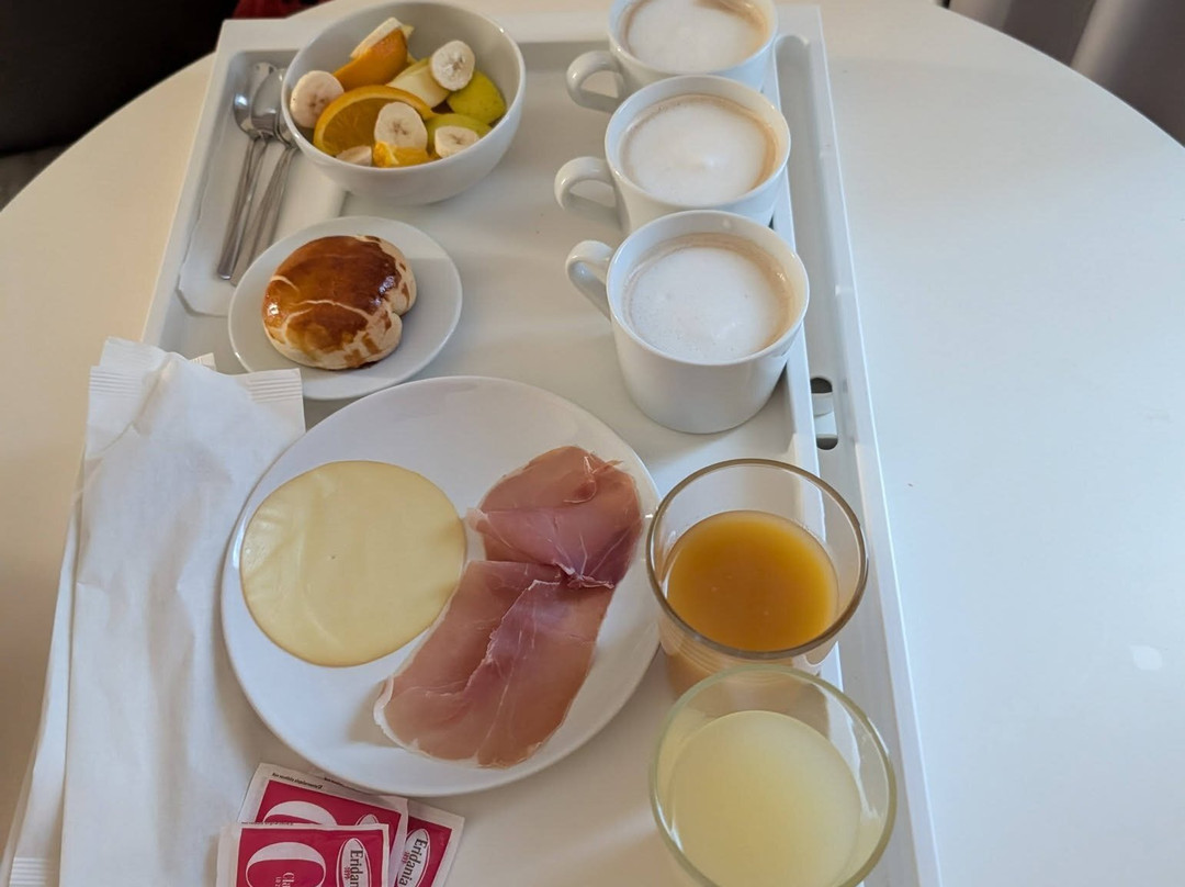 迪莫拉大教堂酒店主图
