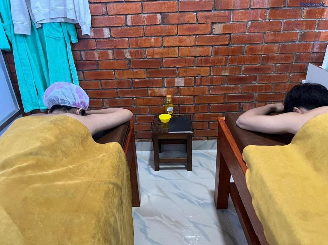 Greenhills,Hotel,Resort & Salon&spa