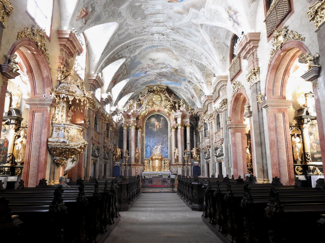 Benedictine Church-焦尔必去景点