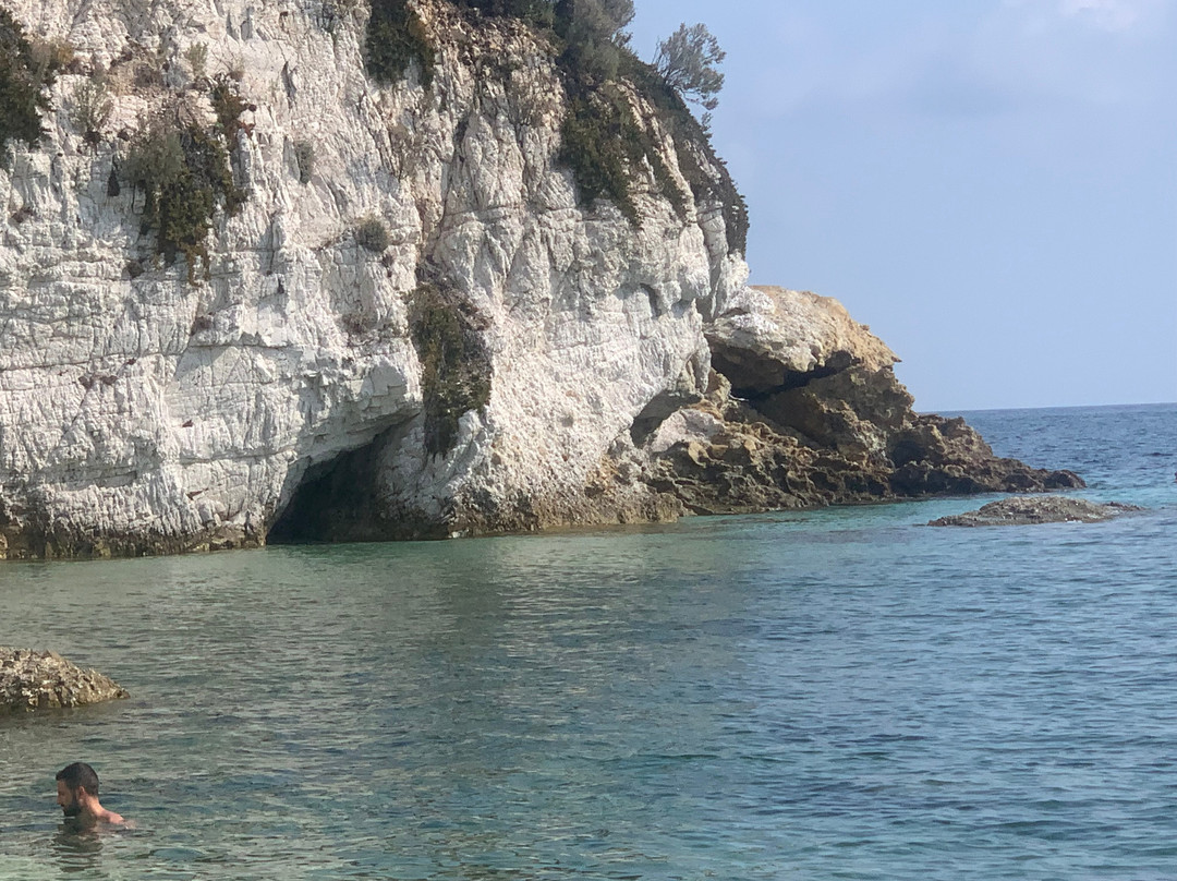 Spiaggia di Padulella-费拉约港必去景点