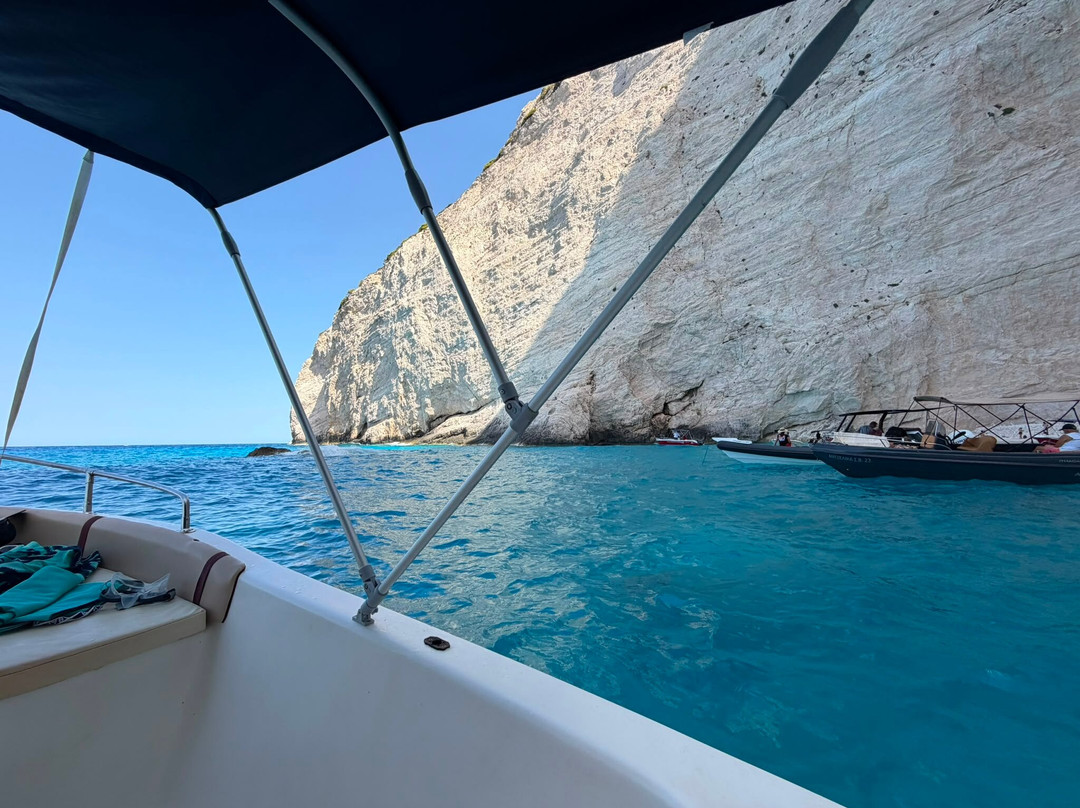 Boats Rentals Porto Vromi-Porto Vromi必去景点