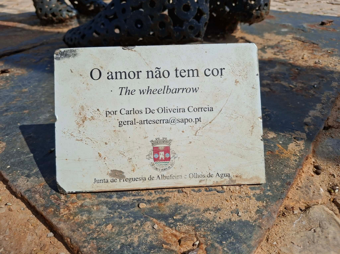 Love has no colour-Olhos de Agua必去景点