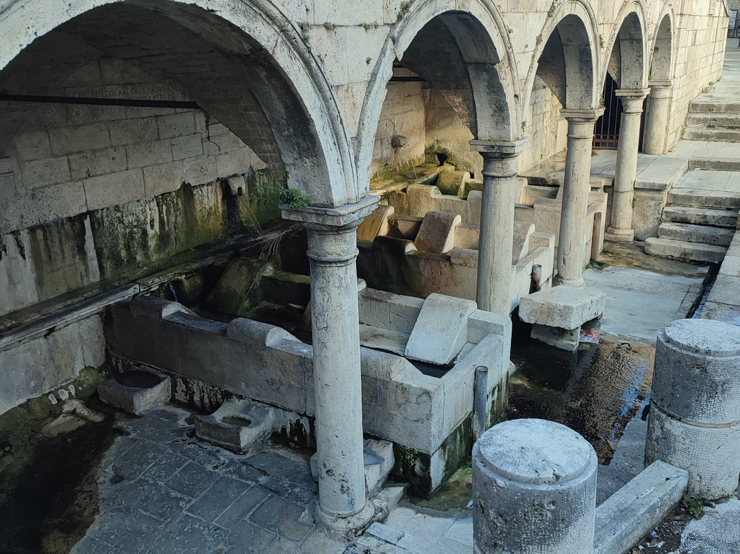 Lavatoio di Porta Cappuccina-阿斯科利皮切诺必去景点