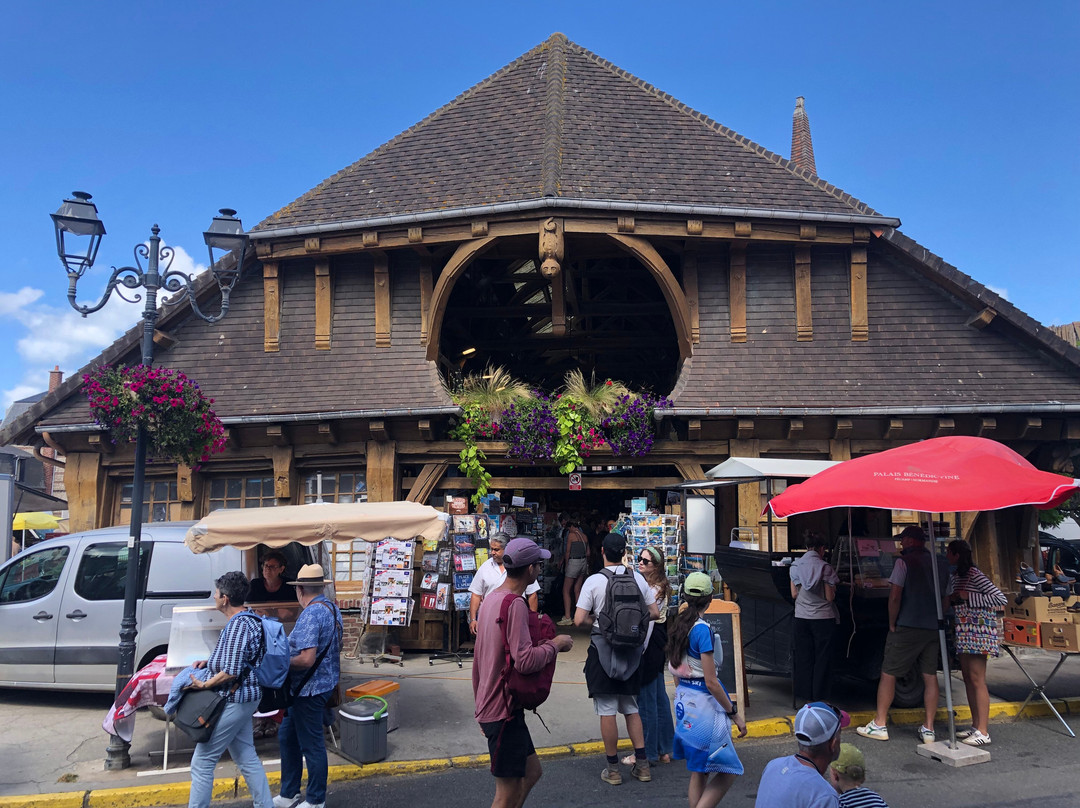 Le Vieux Marché-埃特勒塔必去景点