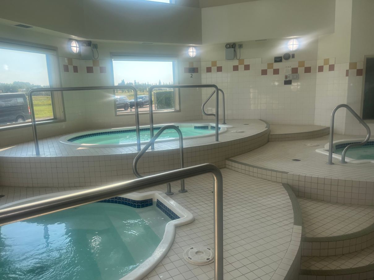 Gold Eagle Lodge-旅行者