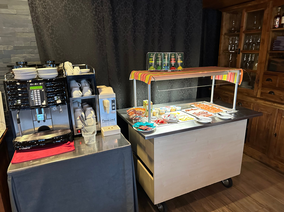 罗格里酒店主图