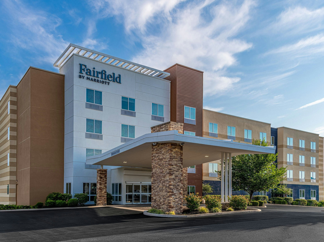 Hedgesville酒店住宿-Fairfield by Marriott Inn & Suites Martinsburg