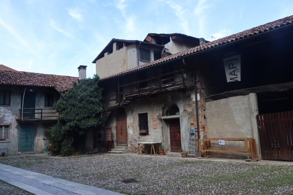 Corte del Doro-Castiglione Olona必去景点